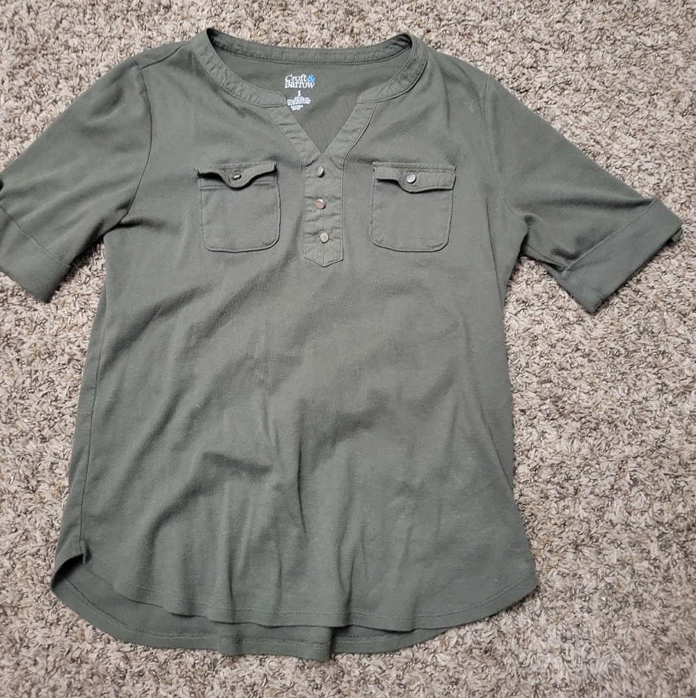 Croft & Barrow Green 3/4 sleeve shirt